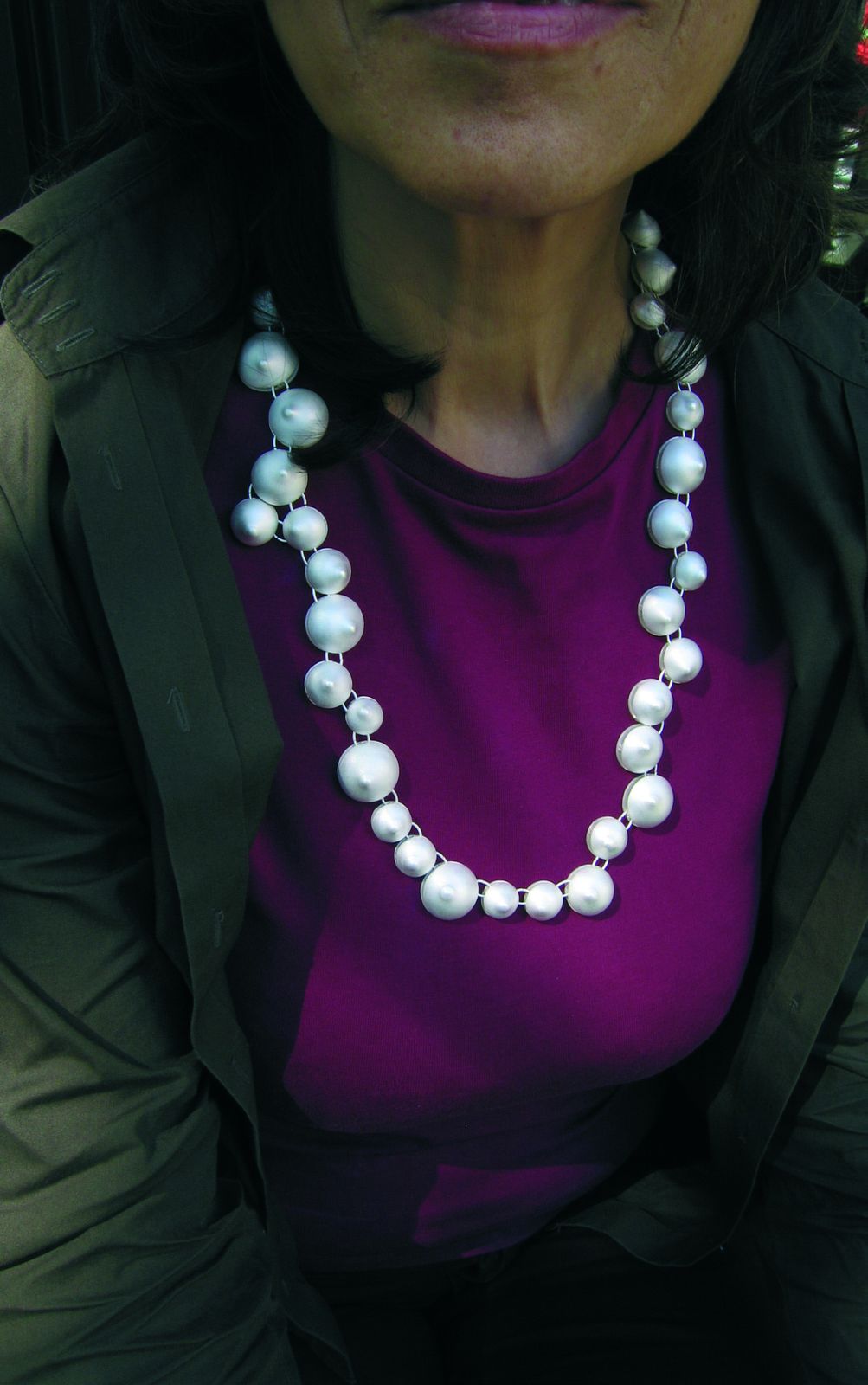 Collier — Cellule, vue 2
